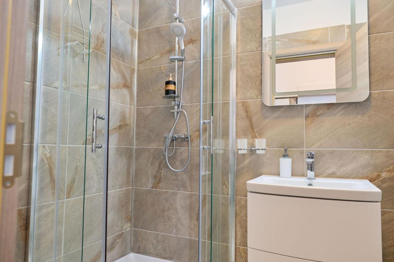 Moon Sea View Apartment - Spa N Pools Resort Mamaia Ngoại thất bức ảnh